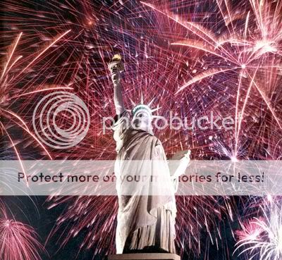 statue-of-liberty-fireworks-display.jpg